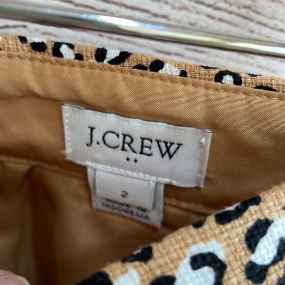 J CREW PENCIL SKIRT IN LEOPARD PRINT - Picture 3 of 4